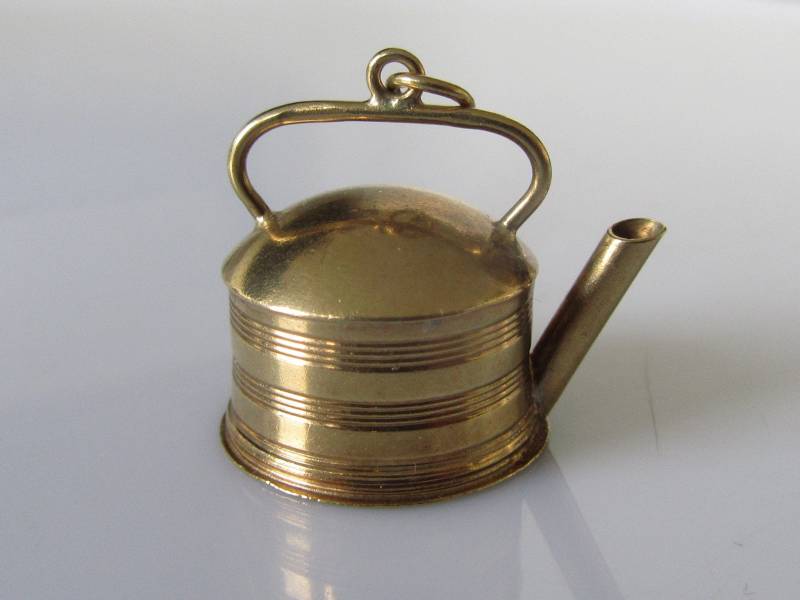 Vintage 9Ct Gold Hohl Kessel Charme von Britishgoldandsilver