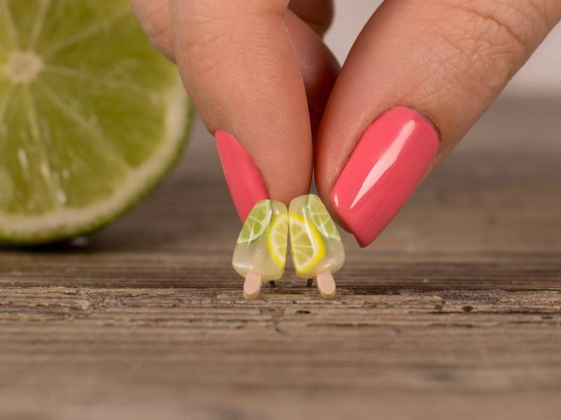 Mojito Eis Ohrstecker Handgefertigte Titan Ohrringe Aus Polymer Clay von Brlogarka