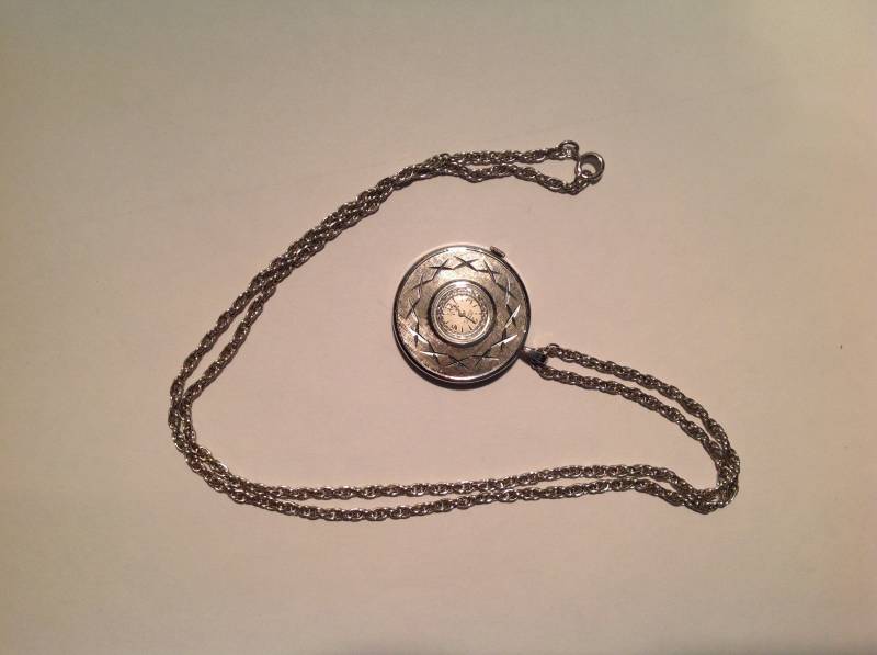 Vintage Ultima Anhängeruhr Damen 60' von BrocanteMitchVintage