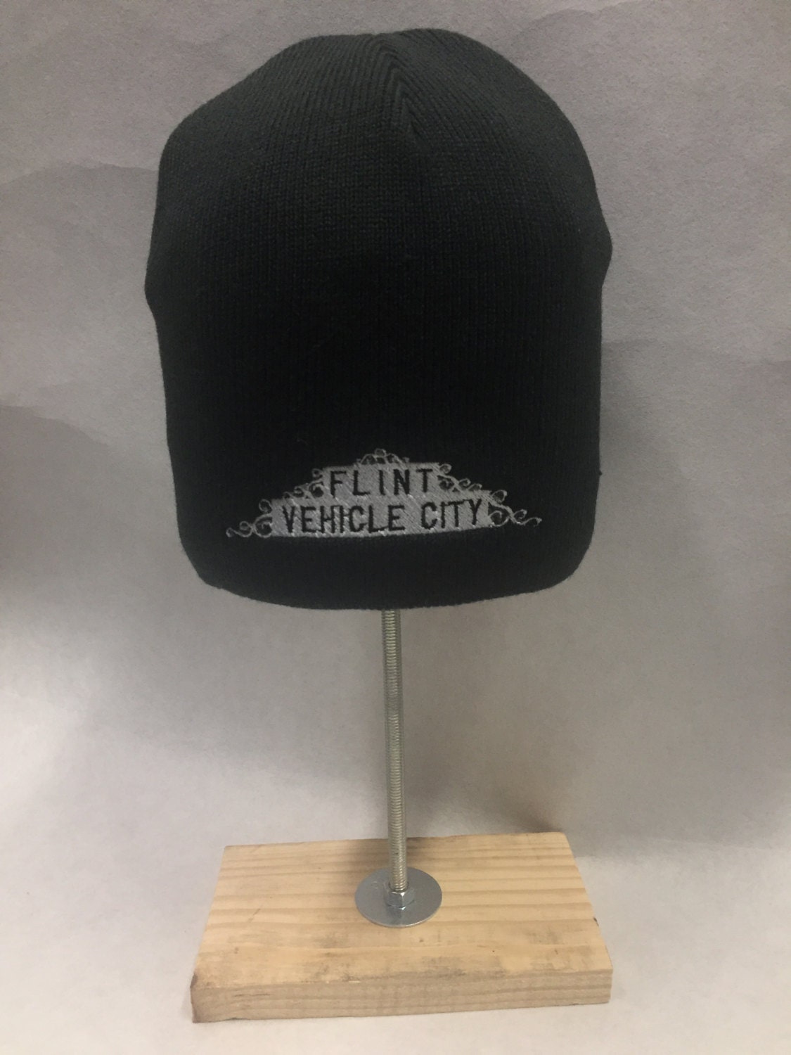 Fahrzeug Stadt Beanie/Skull Cap Fahrzeug Stadt Beanie/Skull Cap von BrochuEmbroidery