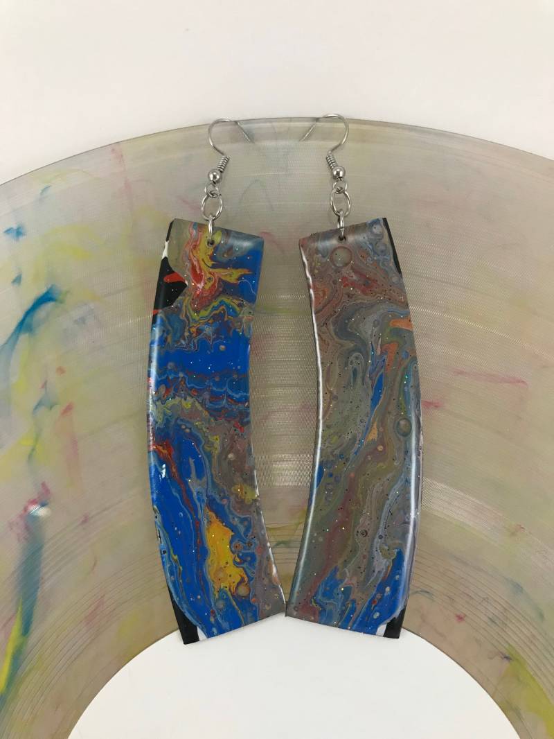 Dirty Pour Ohrringe Über Upcycled Vinyl - Unique One Of A Kind Geschenk Für Sie von BrokenBeats
