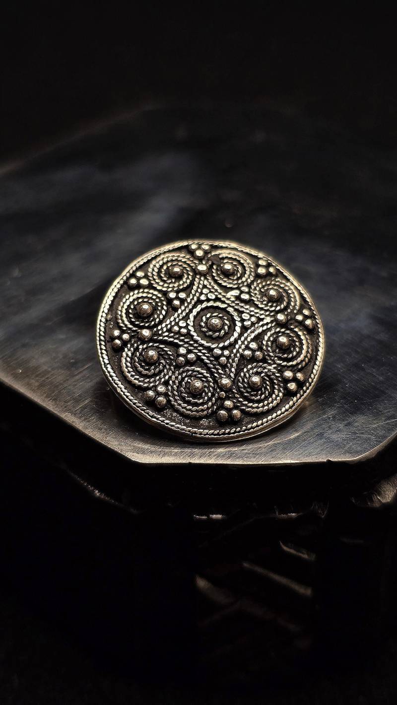 Wikinger Scheibenfibel Filigran Dänemark Fibel Gotland Birka Ostsee Vikings Mittelalter Rus Baltikum Reenactment Frühmittelalter von BrokkrCraft