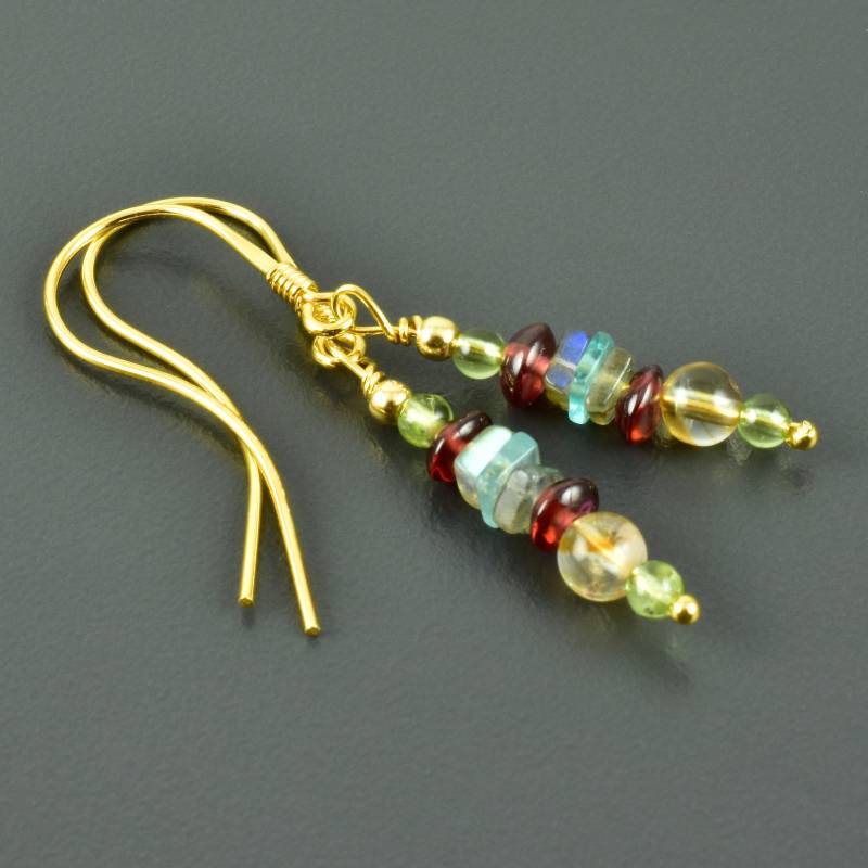 Bunte Edelsteinohrringe Mit Labradorit, Apatit, Citrin, Granat Und Peridot Hängeohrringe Vergoldetes 925Er Silber, Boho Hippie Brautschmuck von Brombeergruen