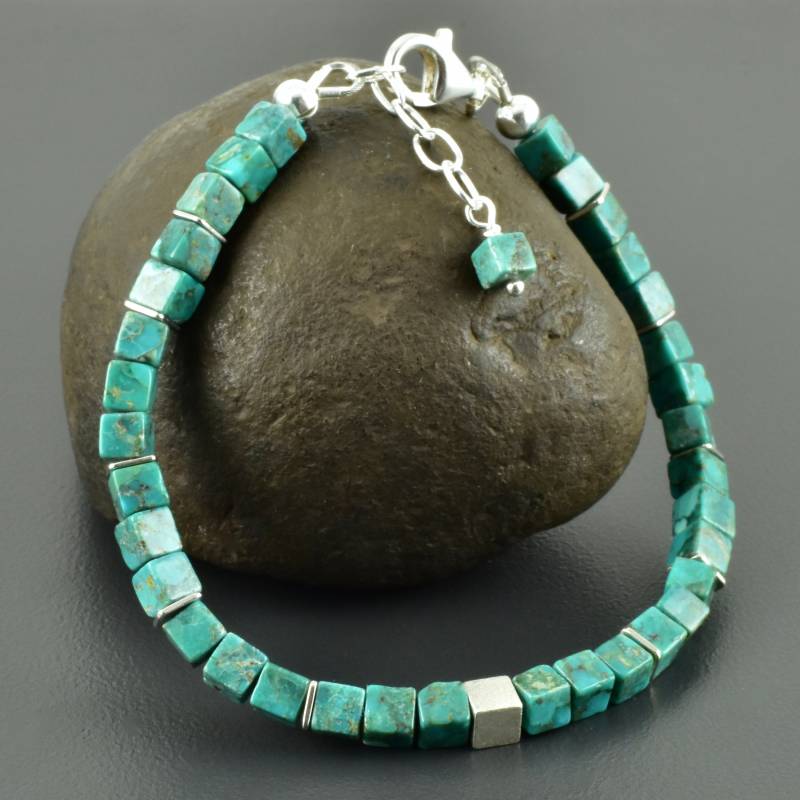 Edles Armband Mit Türkiswürfeln Und 925Er Silber Edelsteinarmband Türkis Würfelschmuck Geschenk Hochzeitstag Geburtstag Zart Verstellbar von Brombeergruen