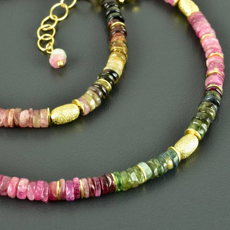 Edles Turmalincollier Bunt Mit Vergoldetem 925Er Silber Edelsteinkette Zarte Turmalinkette Rosa Grün Multicolor Brautschmuck Geschenk von Brombeergruen