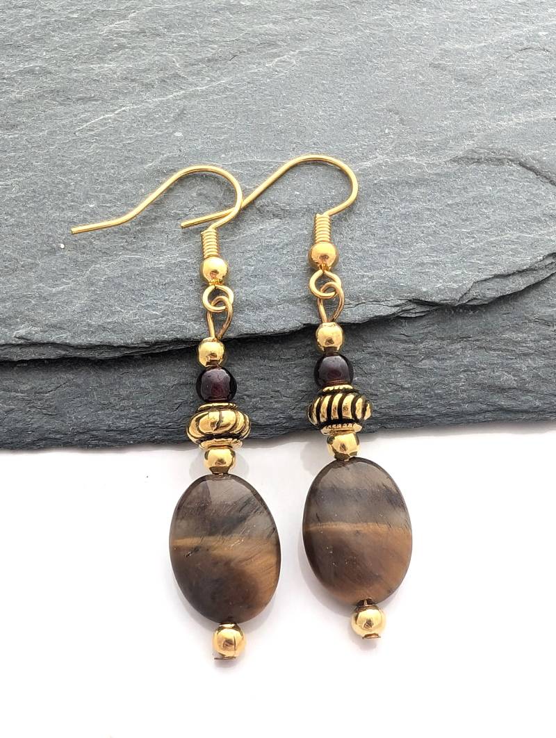Hübsche Schimmernde Braune Tigerauge Und Roter Granat Vergoldete Ohrringe, Schmuck Von Brontique, Schmuck, Geschenk von Brontique