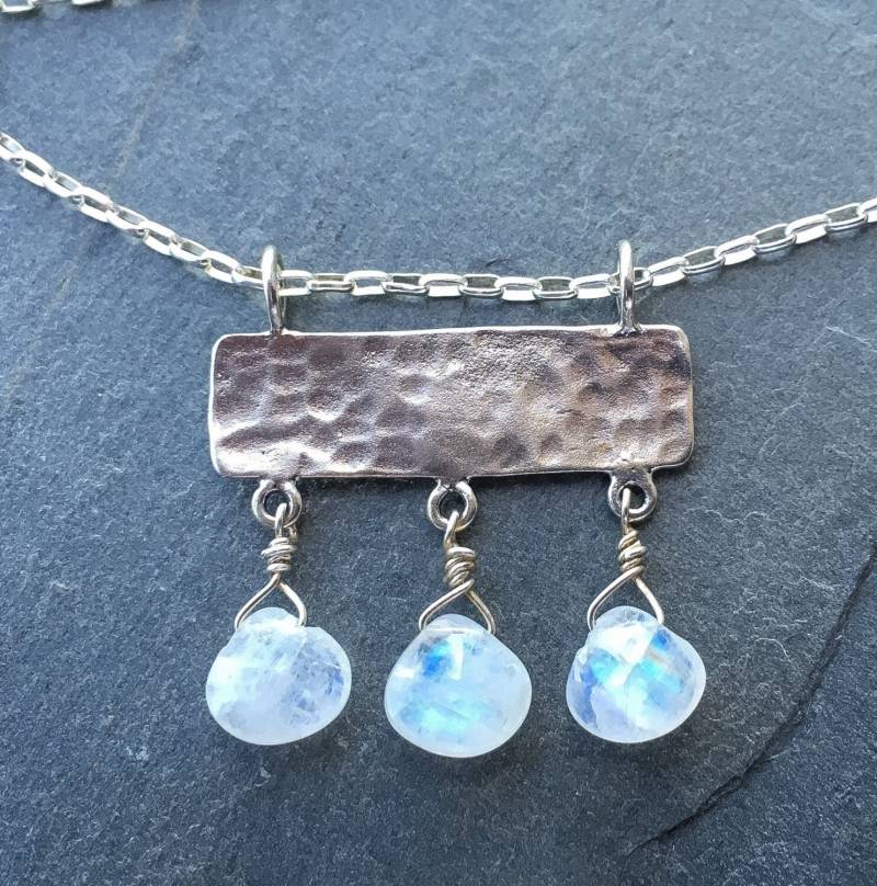 Mondsteinkette in Sterling Silber, Anhänger Halskette von BronzeLeafStudio