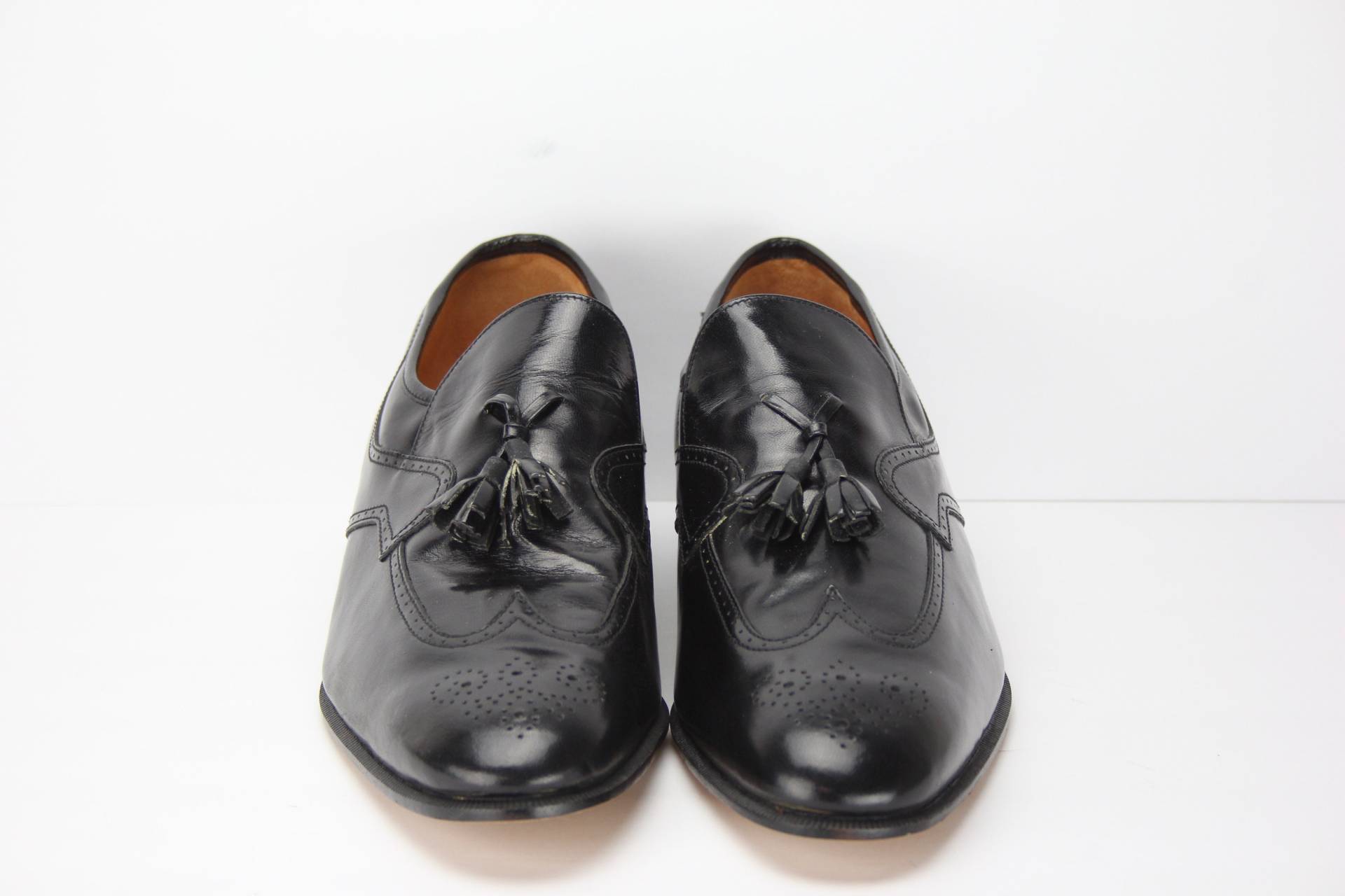 New Vintage Bostonian Black Leder Wingtip Herren Schuhe | Oxfords Hergestellt in Italien Größe 12 Neuer Alter Lagerbestand Kleid Slip-On Quaste von BrooklynBornFinds
