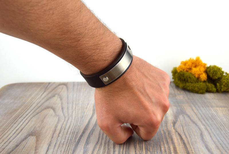 Lederarmband & Stahl, Männerarmband, Sale von BroscolorsDesign