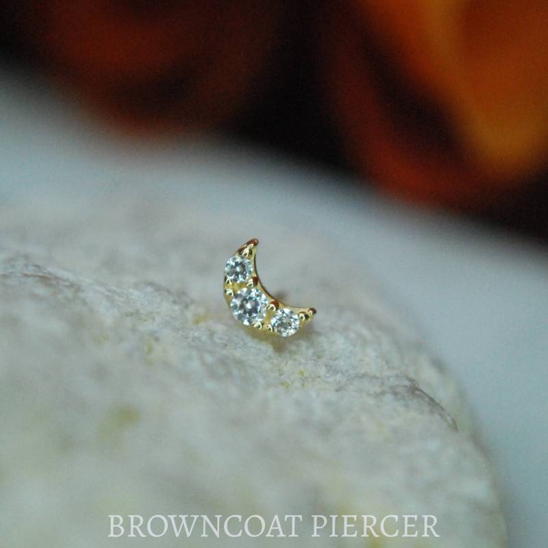 14Kt Gelb Oder Weißgold Halbmond Mond Mit 3 Edelsteinen Fadenlose Befestigung - Kristall, Cz, Cubic Zirkonia von BrowncoatPiercer