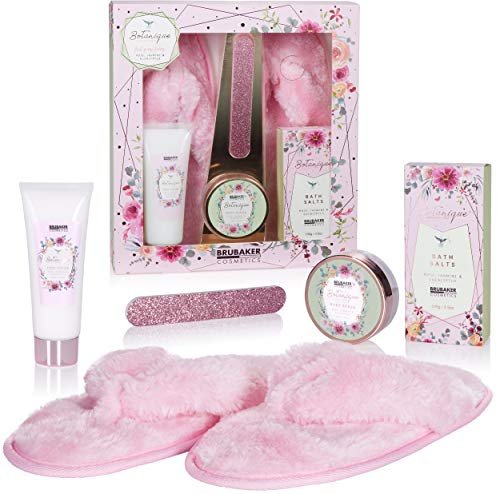 BRUBAKER Cosmetics Bade- und Fußpflege Set inkl. 1 Paar Rosa Plüsch Slipper - mit Rose, Jasmin und Eukalyptus Extrakten - Rosanes Beauty Geschenkset Damen von BRUBAKER