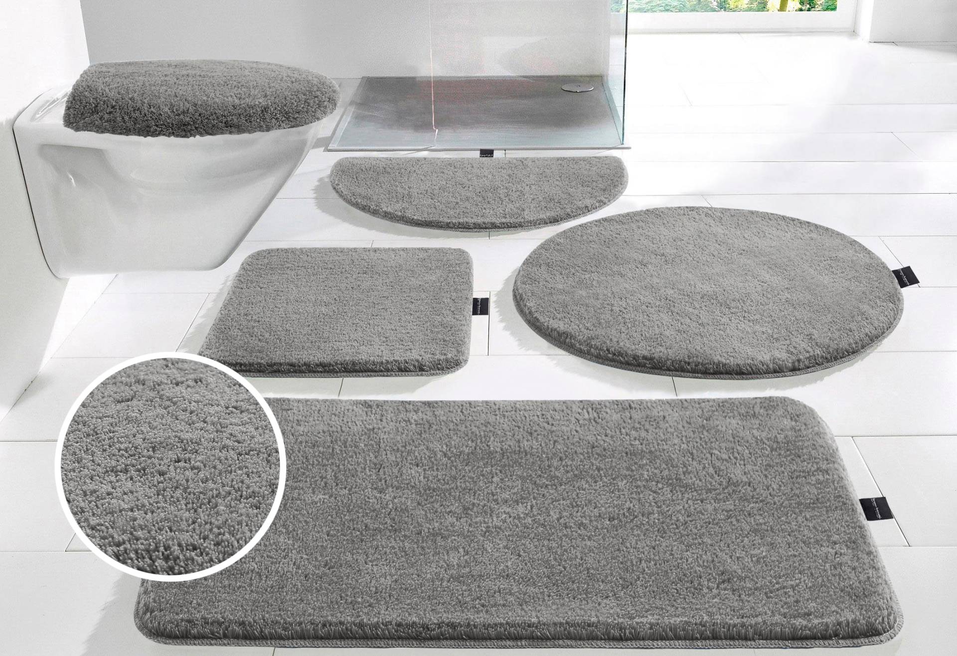 Bruno Banani Badematte "Lana, Badvorleger, Badezimmer Teppich" Höhe 25 mm rutschhemmend beschichtet fußbodenheizungsgeeignet  schnell trocknend  strapazierfähig Badteppich, Badematten, unifarben, auch als 3 teiliges Set & rund von Bruno Banani