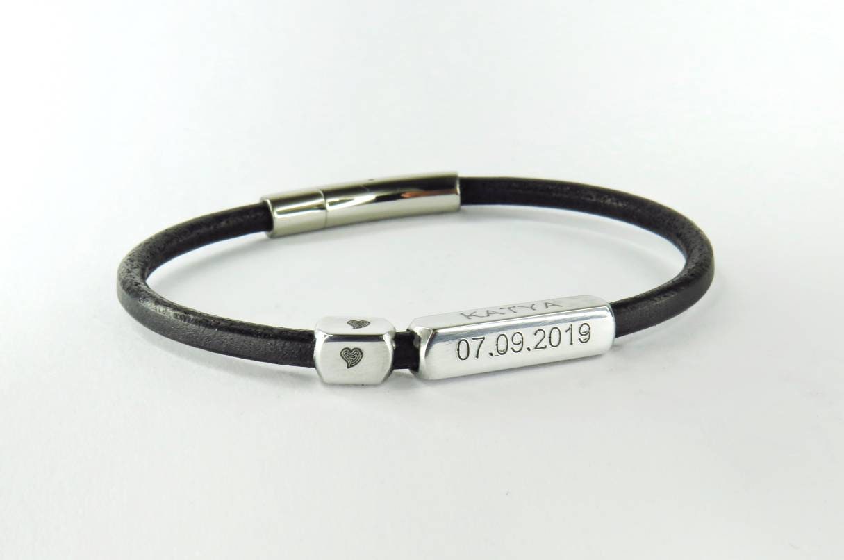 Lederarmband Mit Gravur Personalisiertes Unisex Aluminium Bead Geschenk Lederarmband Mit Gravur Personalisiertes Unisex Aluminium Bead Geschenk von BrunoBijoux