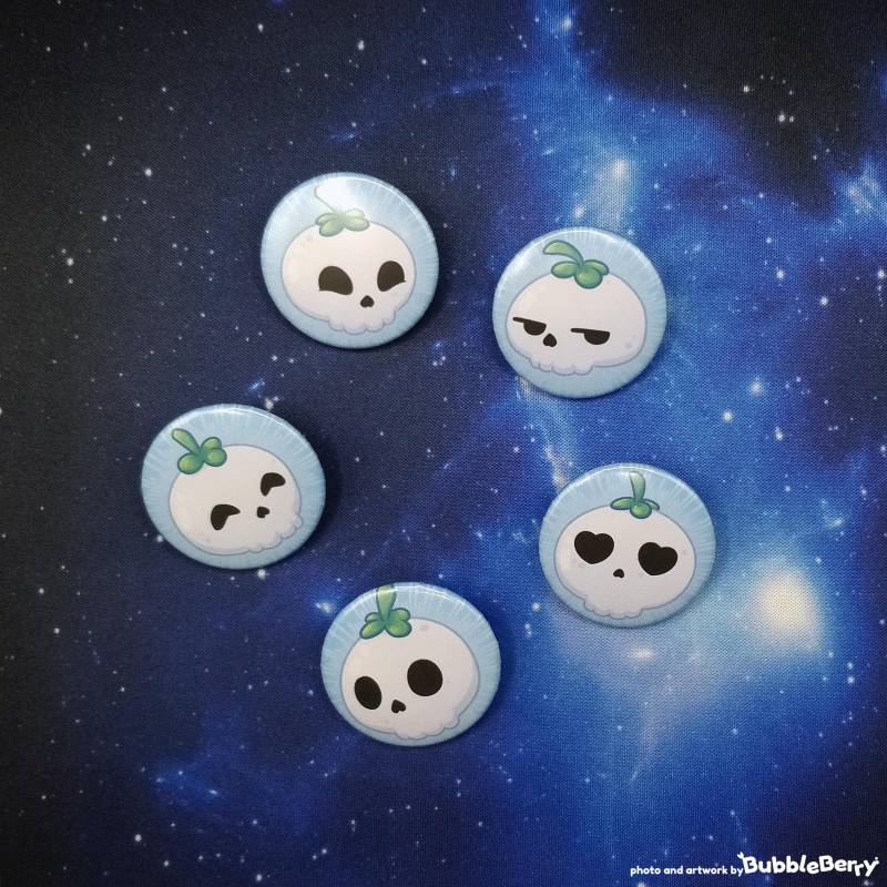 38mm Button - Maiglöckchen Schädel Sicherheitsnadel Verschluss von BubbleberryInk