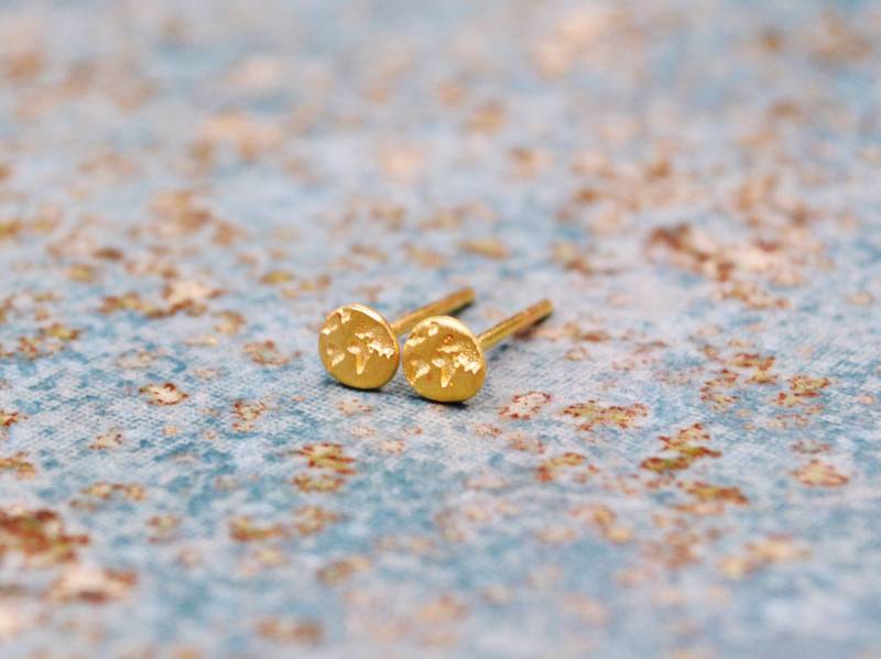 Gold Weltkarte Ohrstecker, Kleine Reise Minimalist Sterling Silber Ohrringe Für Reisende, Fernweh Schmuck Geschenk von Bubblebox