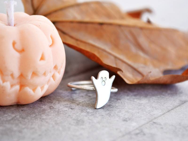 Gruseliger Geist Ring - Einstellbare Sterling Silber Halloween Schmuck von Bubblebox