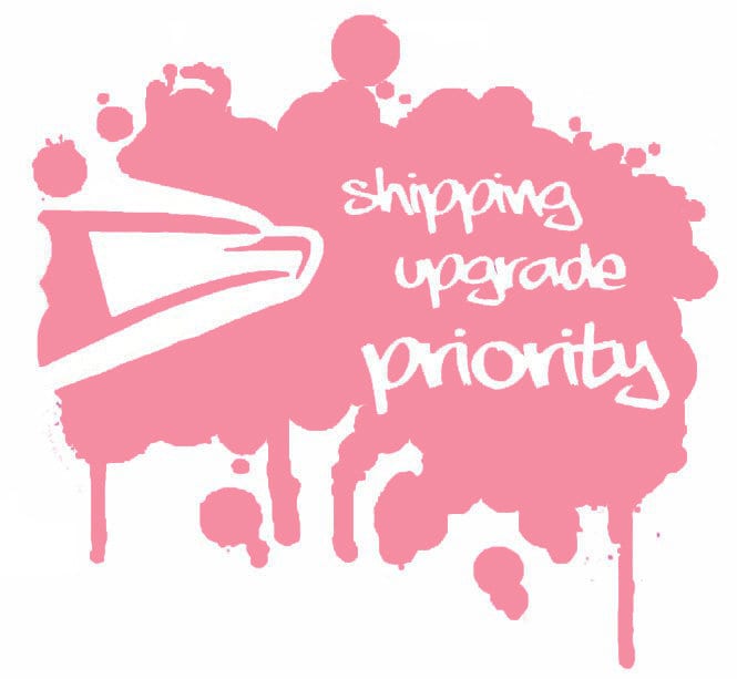 Eilversand in Die Usa, Upgrade Auf Priority Mail 2 - 3 Werktage | Ohne Wochenenden Und Feiertage Eilversand in Die Usa, Upgrade Auf Priority Mail 2 - 3 Werktage | Ohne Wochenenden Und Feiertage von BubblegumGraffiti