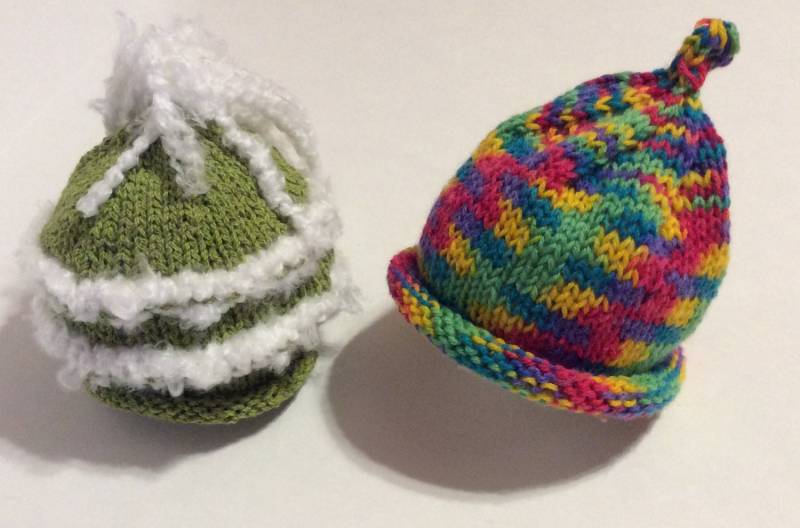 Handgestrickte Neugeborene Baby Mützen von Bubbyfly