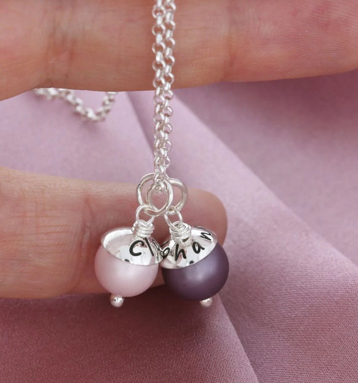 Namenskette 2 Perlen Matt Oder Glänzend Gravur Schmuck 925 Silber Halskette Damen Geschenk Freundin Silberschmuck Namensperlen Damenschmuck von BubiduDE