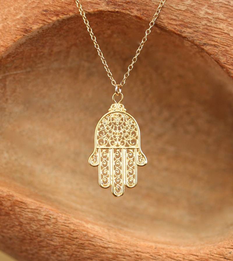 Hamsa Halskette - Gold Anhänger Hand Gottes Amulett 14K Gold Filled Kette von BubuRuby