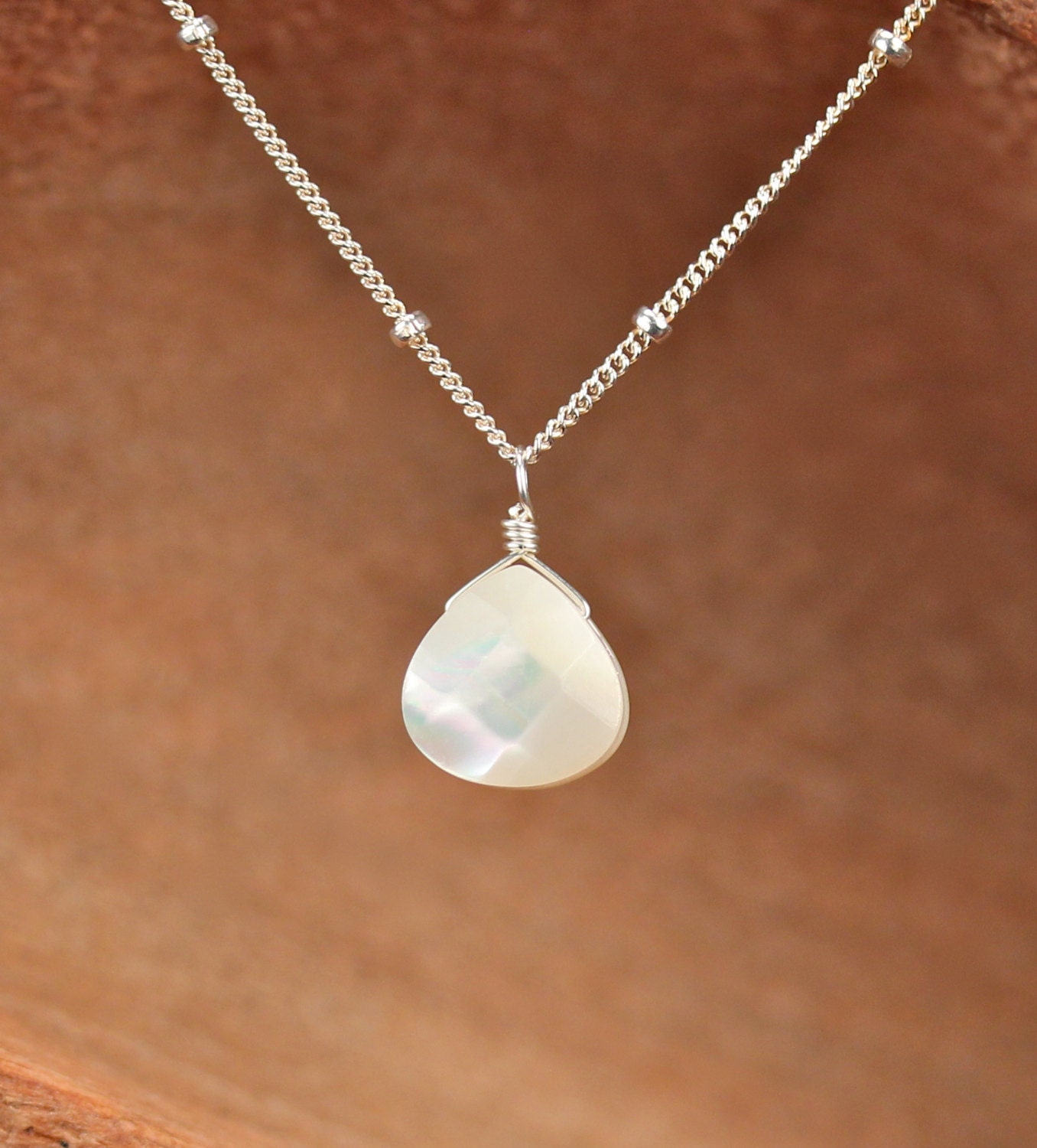 Perlmutt Halskette Sterling Silber Kette, Brautschmuck von BubuRuby