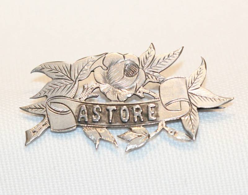 Vintage Silber Souvenir "Astore" Brosche von BuckleburysAntiques