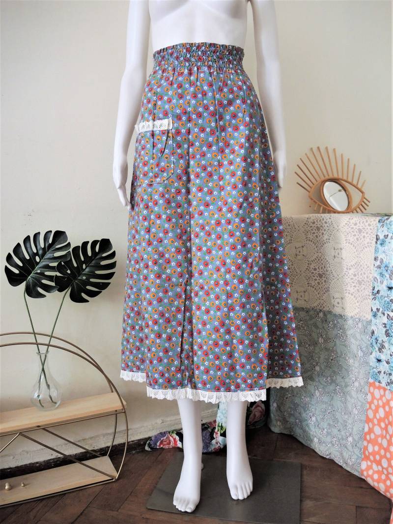 Vintage Folk Blumen Midi Rock Mit Spitzenbesatz Gummiband in Der Taille Folklore Festival Hippie 1970Er Jahre von BucoliqueVintage