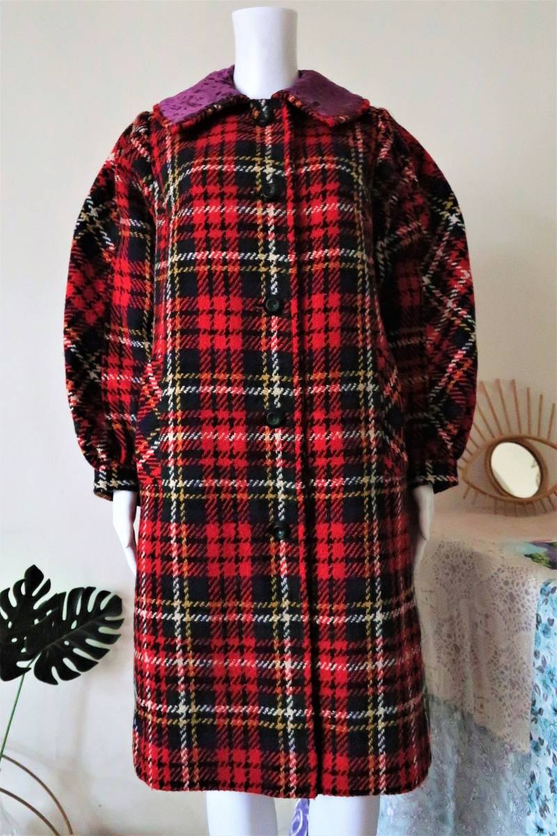 Vintage Tartan Karo Handgemachte A-Linie Winterjacke Aus Schwerer Wolle Mit Großem Samtkragen Sixties Mod 1960S 60S von BucoliqueVintage
