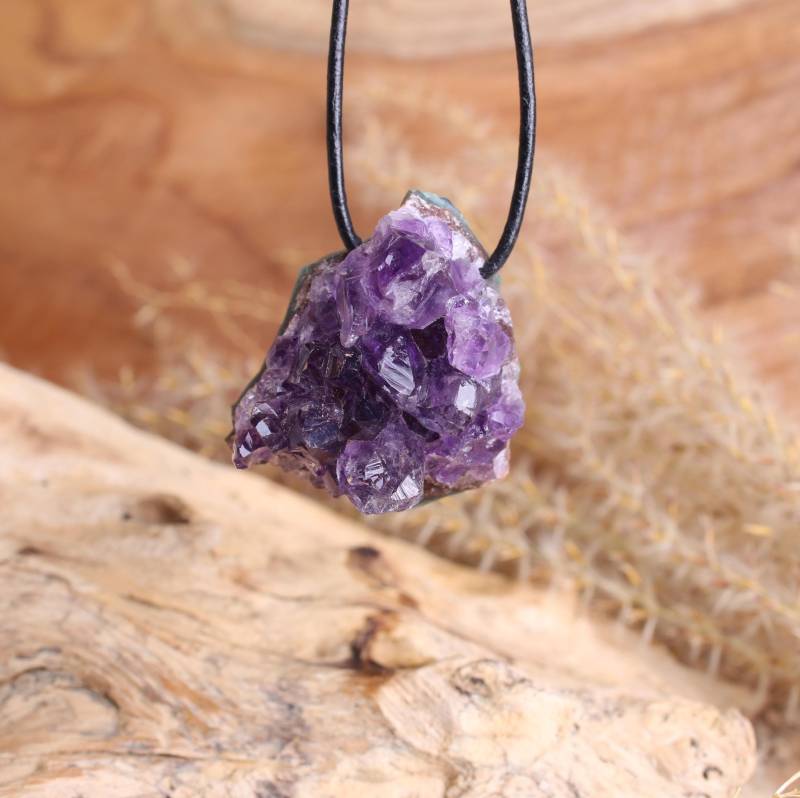 Amethyst Edelstein Drusen Anhänger Ketten Hals Schmuck Drusenstück Amethyststück - Einzelstück von Budawi