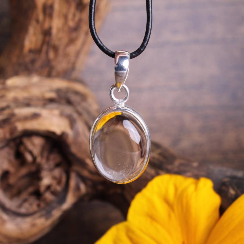 Bergkristall Cabochon Ketten Anhänger Hals Schmuck 925 Sterling Silber Echter Edelstein in Schöner Qualität Mit Lederband - Einzelstück von Budawi