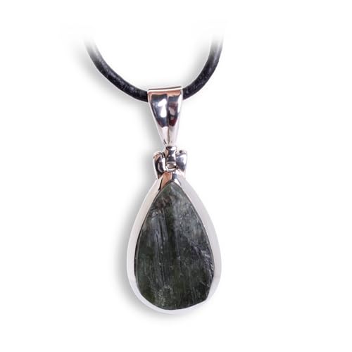 Budawi® Grüner Turmalin Rohstein Anhänger Tropfenform 925 Sterling Silber mit Lederband kürzbar Naturstein Unikat Schmuck in Geschenkschachtel von Budawi