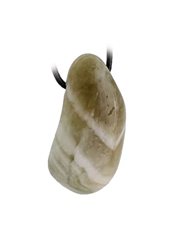 Budawi® Prasiolith Trommelstein Anhänger gebohrt – Grüner Edelstein am Lederband – Naturstein Schmuck – inkl. Organza-Säckchen von Budawi