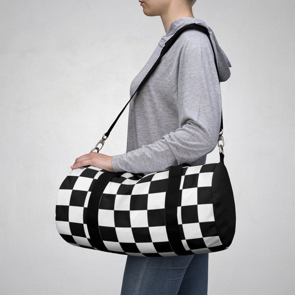 Duffel Bag Travel Carry All Black & White Checker | Buenos New Chess Duffel Bag Travel Carry All Black & White Checker | Buenos New Chess von BuenosNewChess