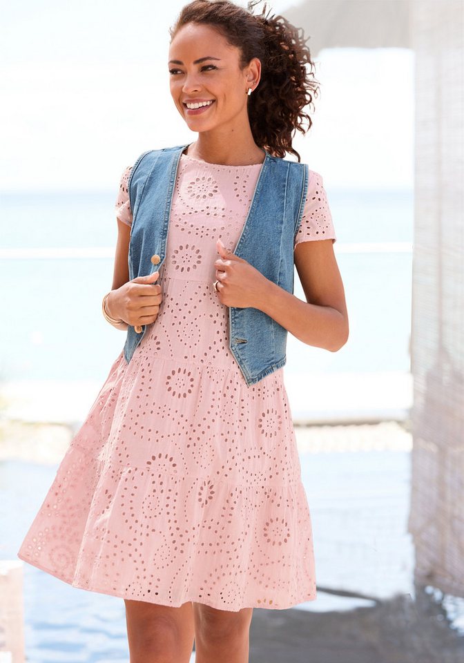 Buffalo Spitzenkleid kurzes Sommerkleid aus Lochstickerei von Buffalo