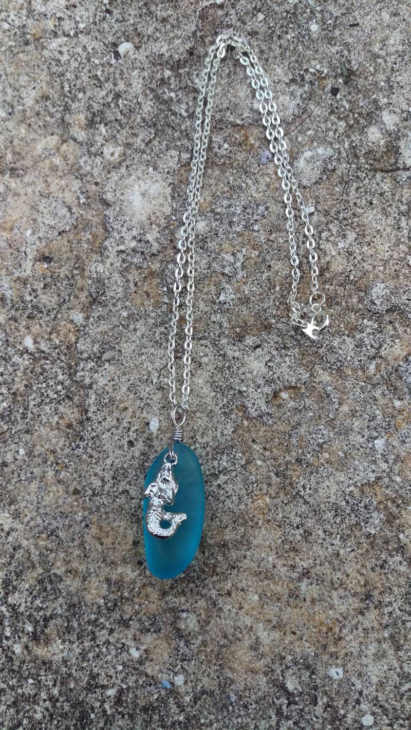 Meerjungfrau Seeglas Halskette von BugaboosBoutique