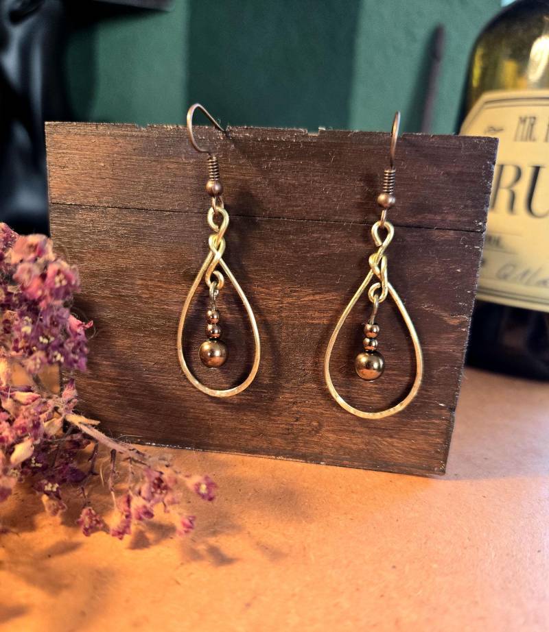 Elegante Atumn Earrings - Brass Wire Handmade By Bugsleecreations von BugsleeCreationsDE