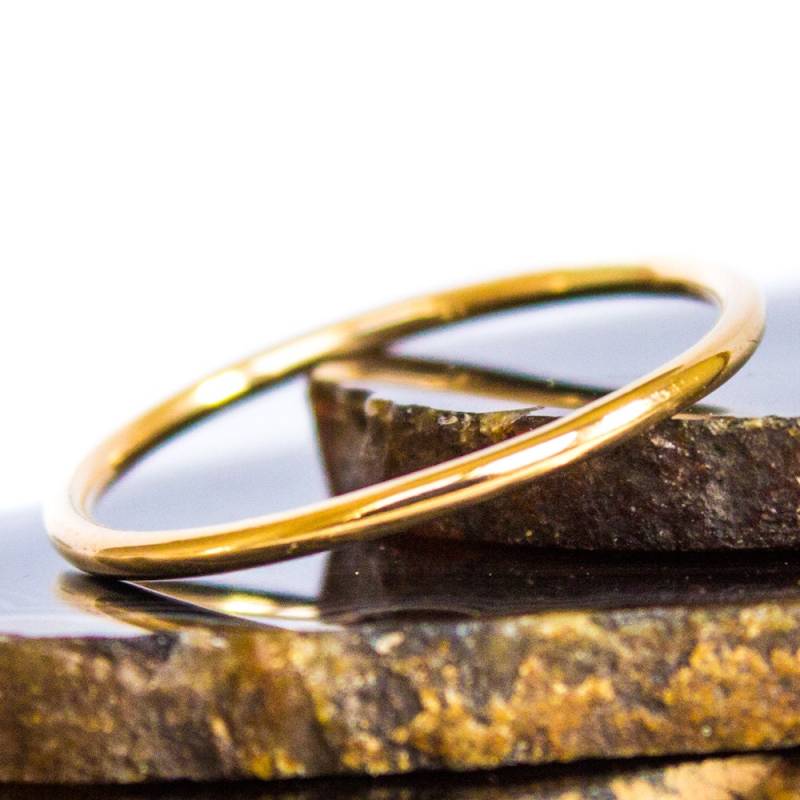 Einzelring Gold Massiv 14K Glatt Poliert Stapelring Gr. 3 Bis 8 von BuildaStack