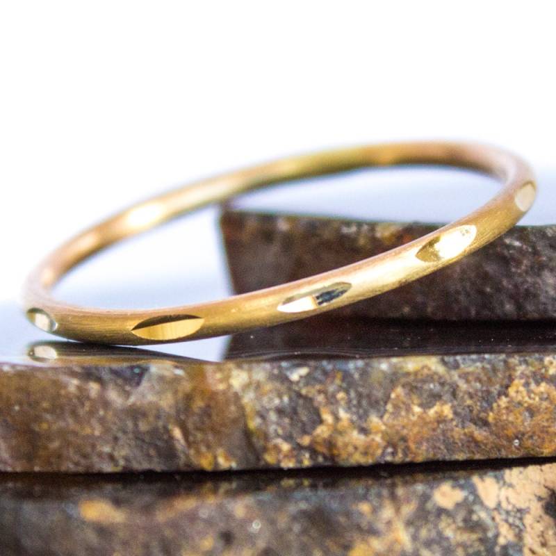 Massiver 14K Gold Diamantschliff Ring Gr. 3 Bis 8 von BuildaStack