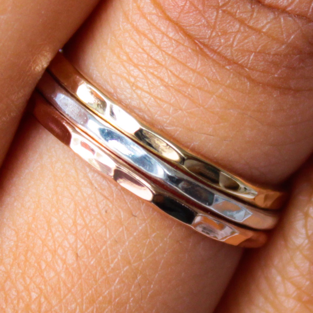 Tri Color Ring Set 3 Band Dünne Gemischt Metall Ringe Stapelring Ringset Rose Gold Silber von BuildaStack