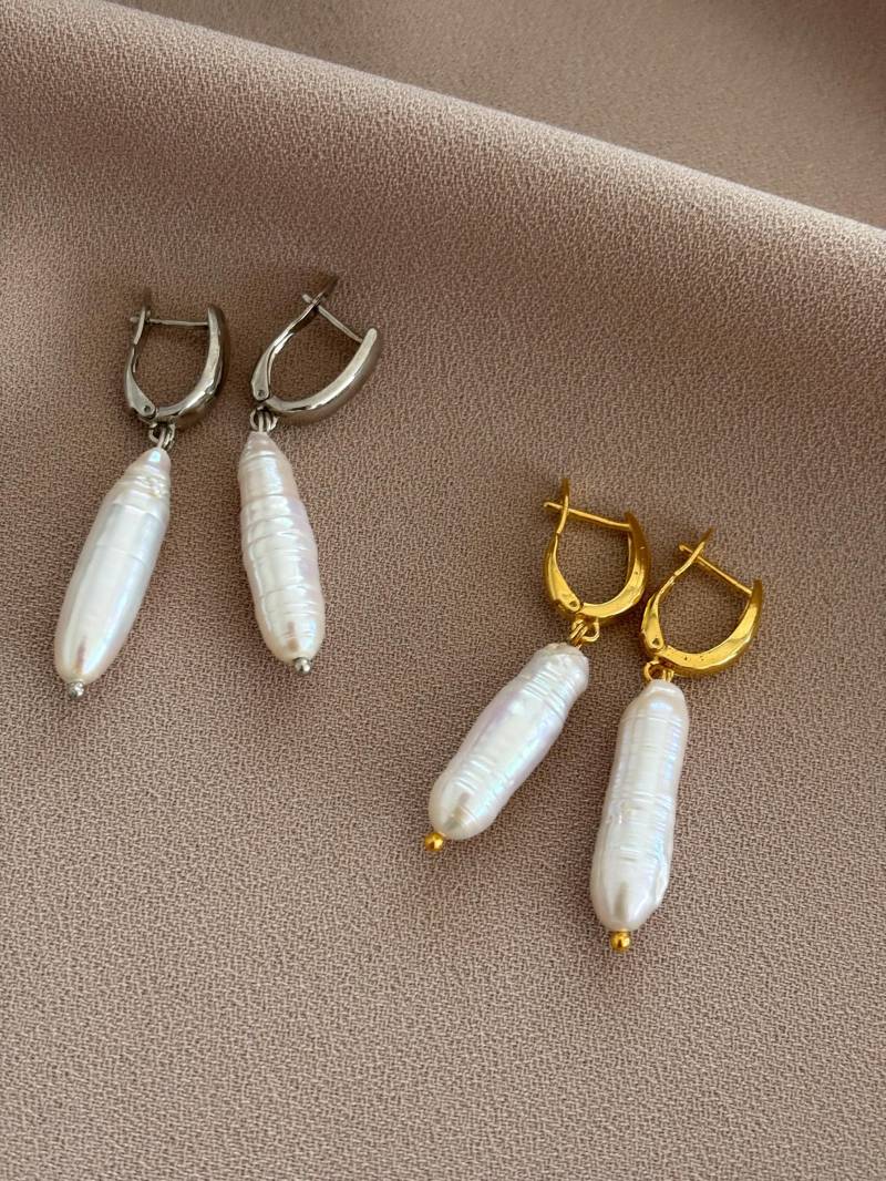 22K Vergoldete Barock Perlen Ohrringe Elegante Messing Ohrhänger von BuinJewellery