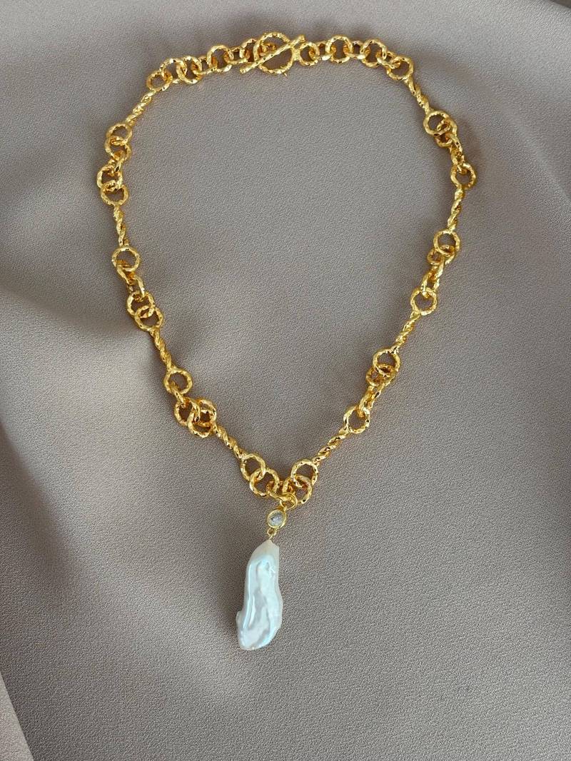 Barock Perlen Solitär Halskette 22K Vergoldete Messing Kette von BuinJewellery