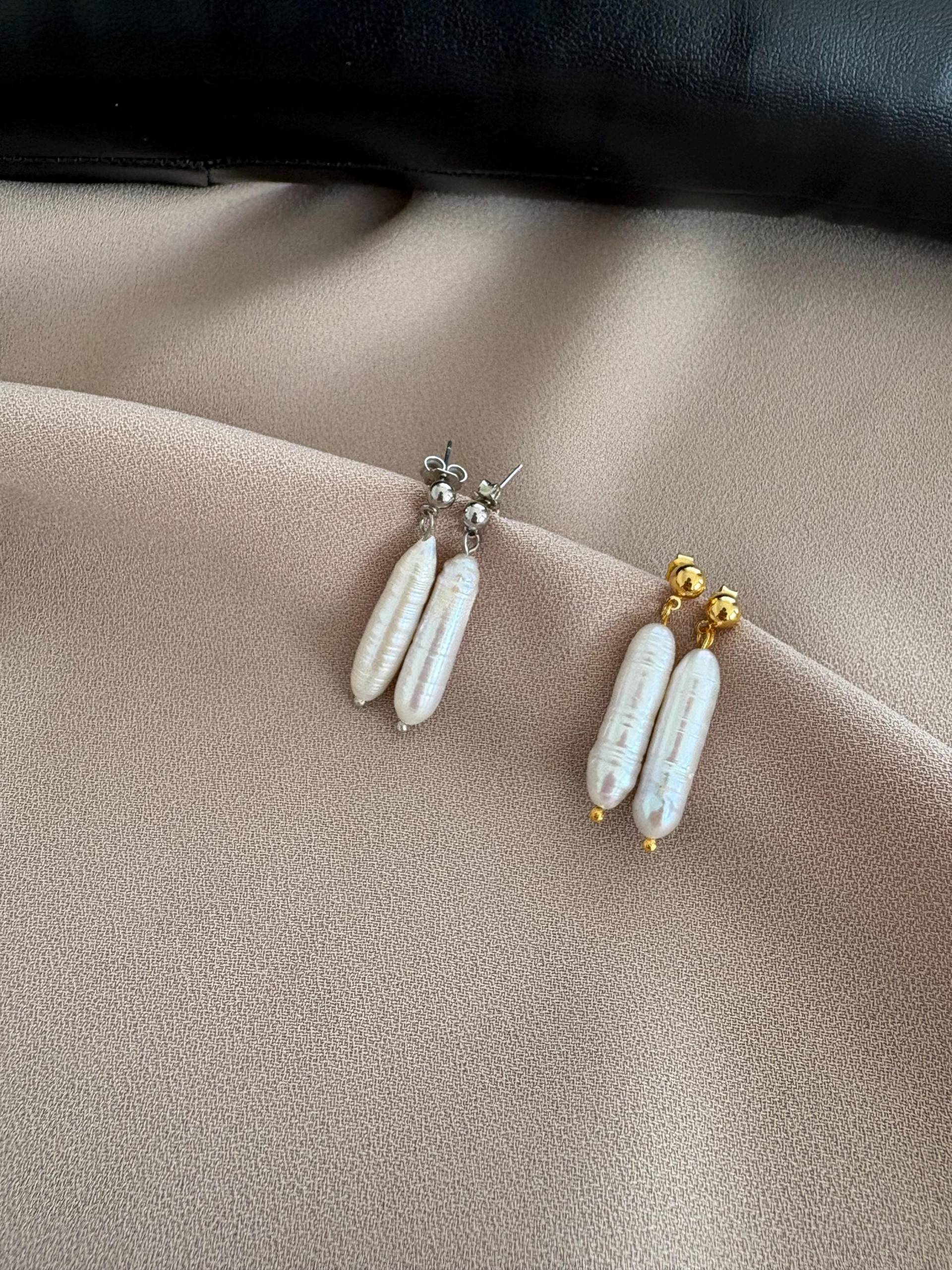 Barocke Perlen Ohrstecker 22K Vergoldetes Messing, Eleganter Hochzeitsschmuck von BuinJewellery