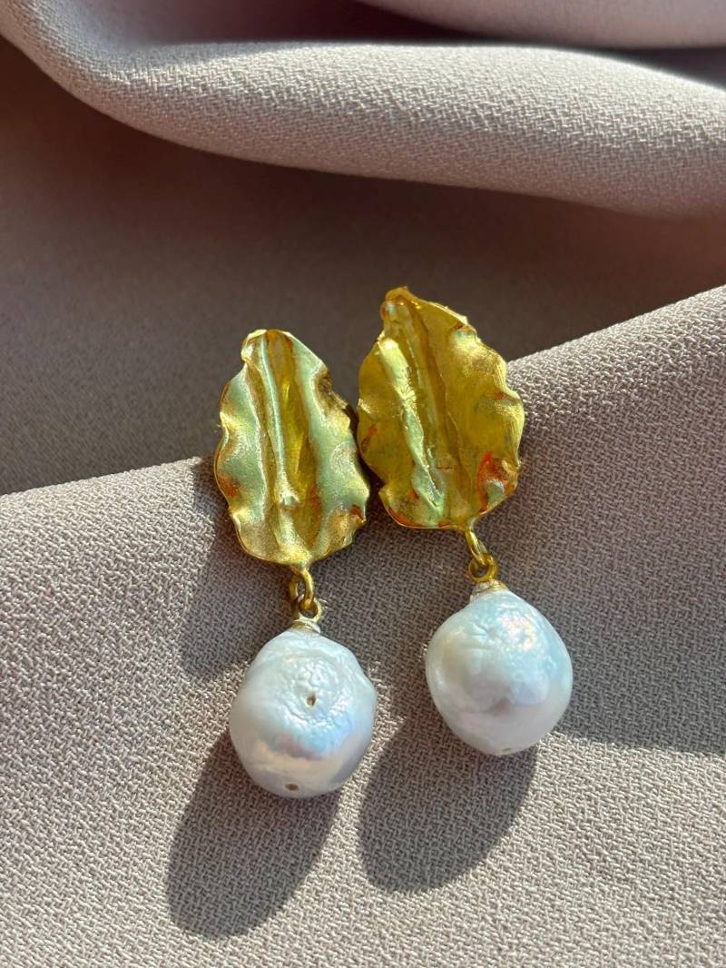 Blattgold Edison Perlen Ohrringe Braut Ohrringe von BuinJewellery