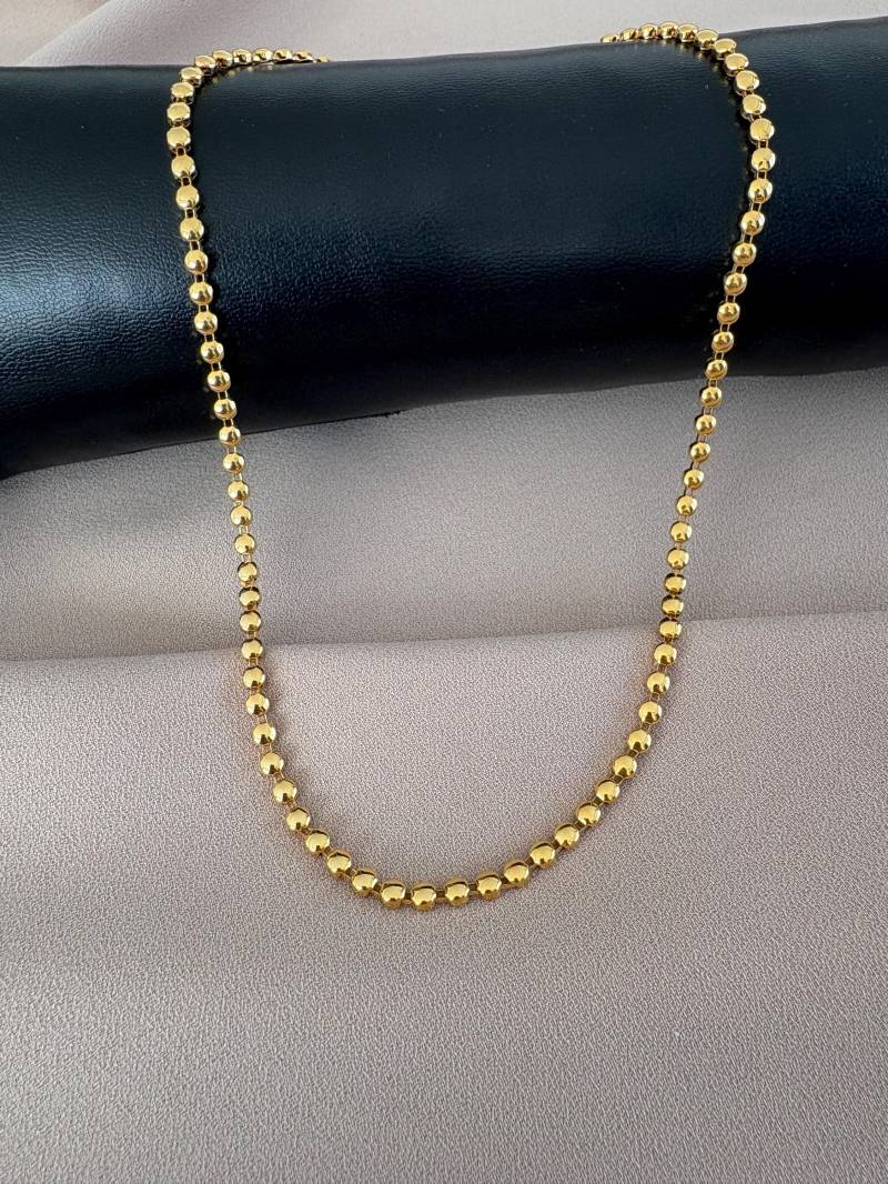 Glänzende Vergoldete Große Flache Kugel Halskette von BuinJewellery