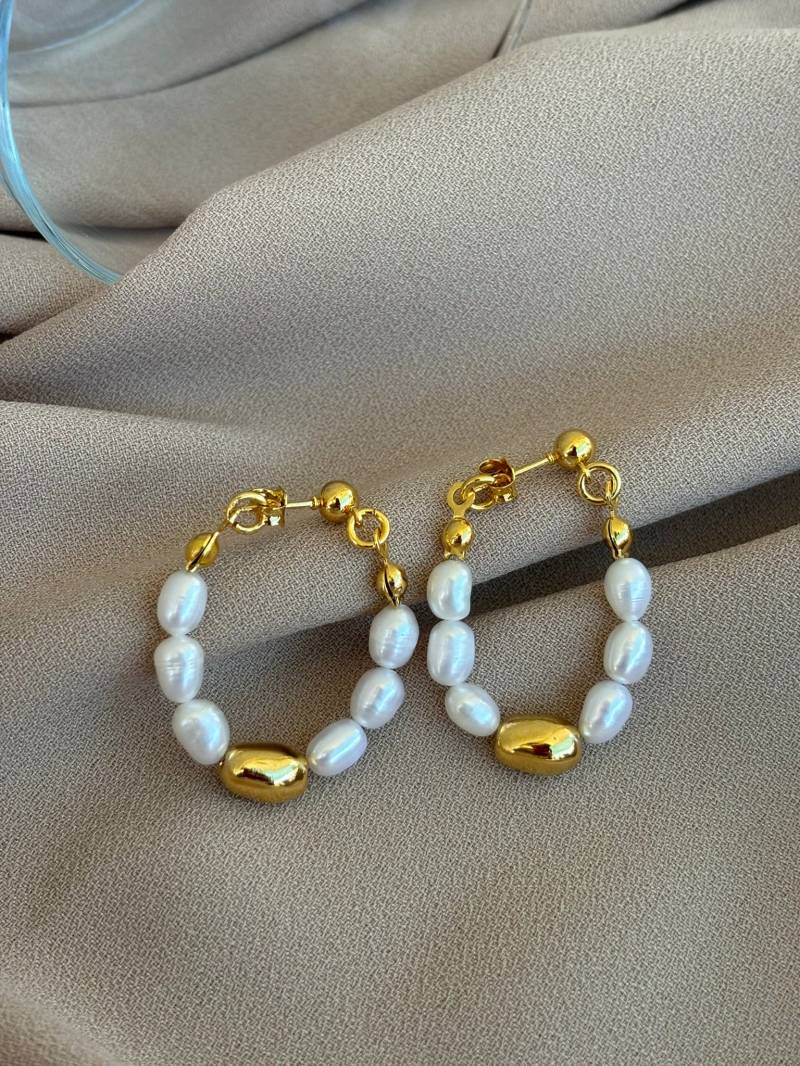 Gold Überzogene Perle Ausführliche Natürliche Perlen-Ohrringe, Echte Hochzeits-Schmucksachen von BuinJewellery