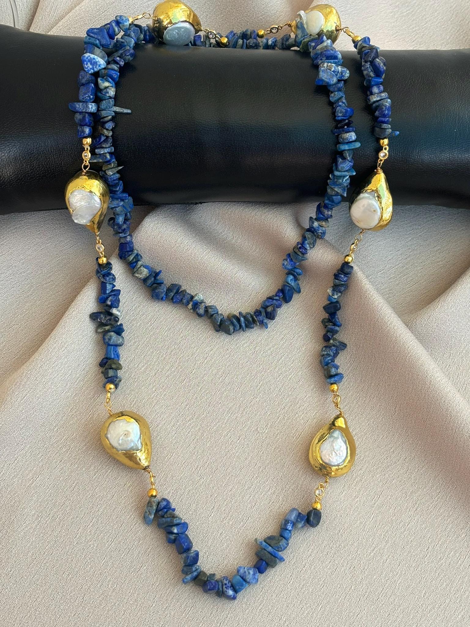 Lapis Lazuli Stein Vergoldete Barock Kombinierte Naturstein Halskette von BuinJewellery