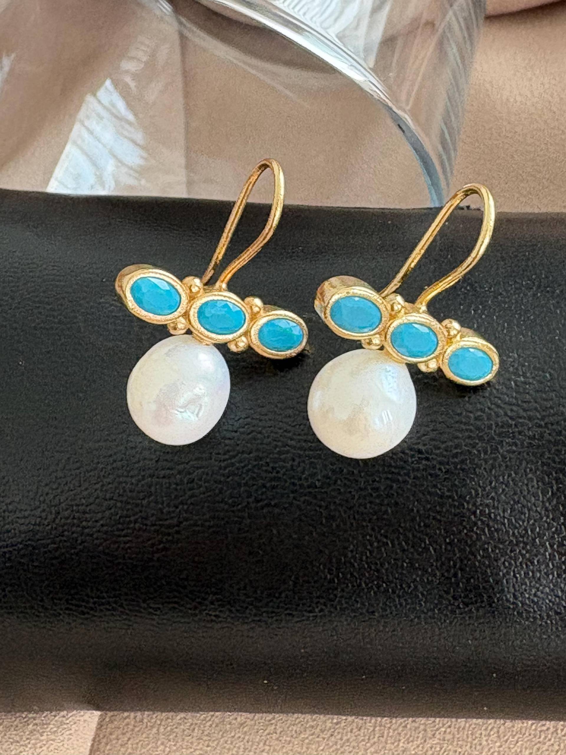 Zeitlose Türkis Zirkon Stein Perlen Ohrringe, Elegantes Design Moderne Ohrringe von BuinJewellery