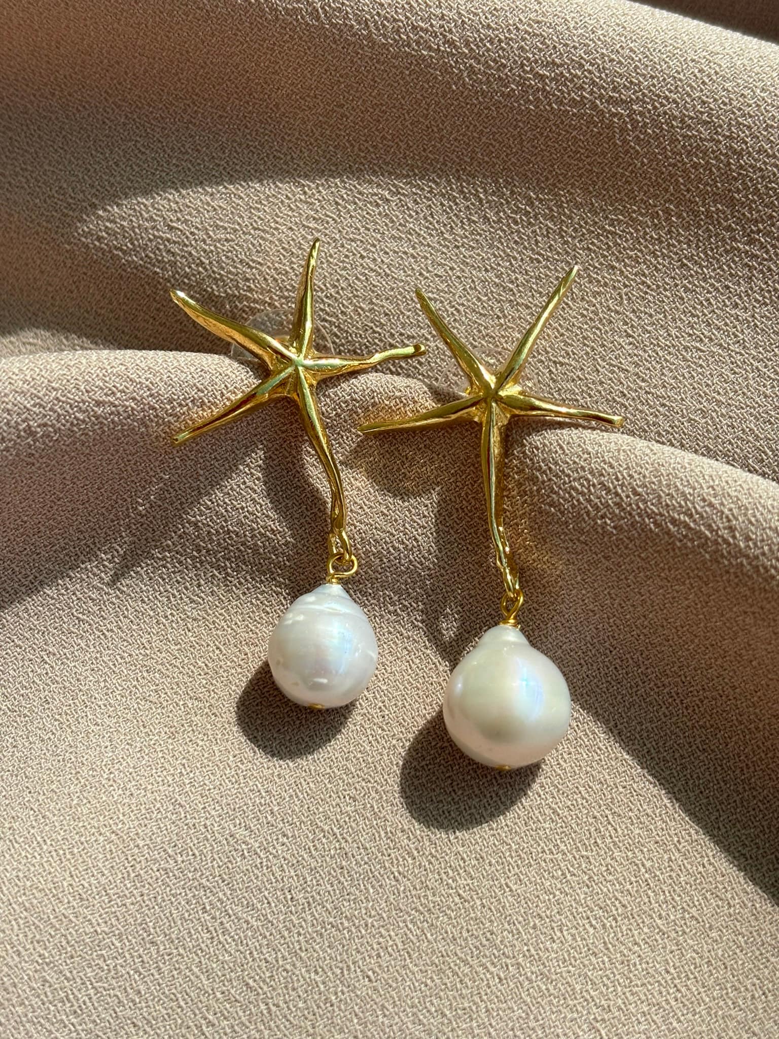 stern-Krone Natürliche Edison Perle Elegantes Design Ohrringe von BuinJewellery