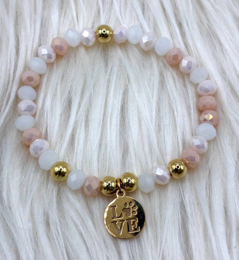 Zartes Perlenarmband Mit Anhänger, Love, Hunde, Katzen, Pfote, Weiß, Gold, Personalisiert von BulldogBracelet