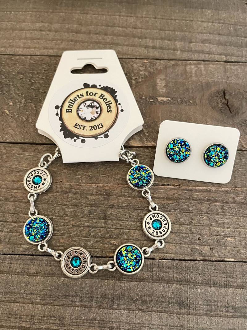 Druzy Armband, Schmuck, Ohrstecker Und Armband Set Druzy Armband, Schmuck, Ohrstecker Und Armband Set von BulletsForBelles